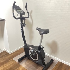 室内自転車　エアロバイク　フィットネスバイクの画像