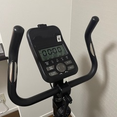 室内自転車　エアロバイク　フィットネスバイクの画像