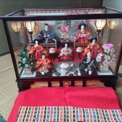 ひな飾りの画像