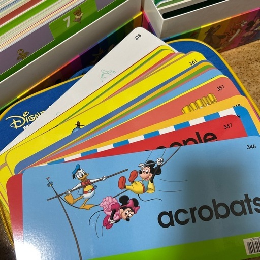 【値引き！】日曜まで！ディズニー　英語　カード