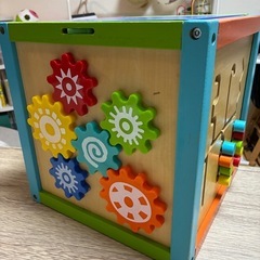 Imaginarium 木製アクティビティキューブの画像
