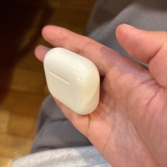 AirPods4の画像