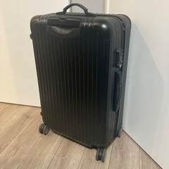 高級リモア🔴RIMOWA綺麗な超軽量カーボン素材のスーツケース75.45.30の画像