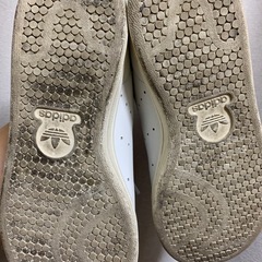 スタンスミス スニーカーの画像