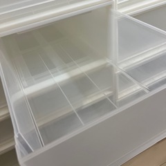 商談中　無印良品衣装ケース浅8の画像