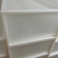 商談中　無印良品衣装ケース浅8の画像