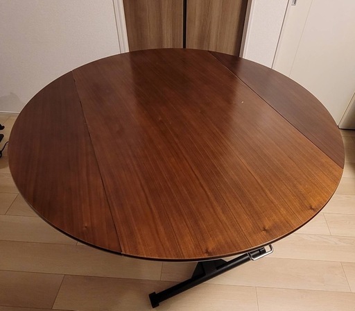 昇降付きダイニングテーブル