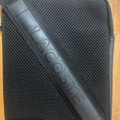LACOSTEショルダーバッグの画像