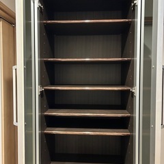 【美品】食器棚　カップボード　綺麗な状態です！　　 ※上部分と下部分は切り離してのお渡しです（詳細サイズは下記にてご確認ください）の画像