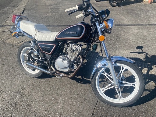 スズキ GN125H