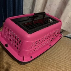 ペットゲージ　ピンクの画像