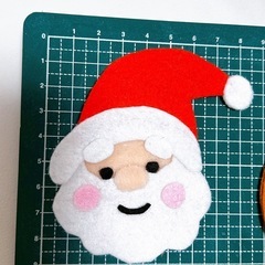 クリスマス　　サンタとトナカイの画像