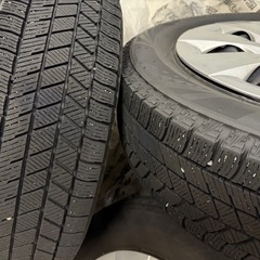 スタッドレスタイヤの画像