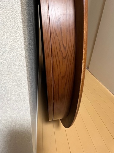 クィーンアン様式　猫足テーブル 大塚家具で購入　シーリングライトとおまとめセットもあり クィーンアン様式 猫足テーブル 大塚家具で購入 シーリングライトとお