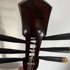 6弦の三線ですの画像