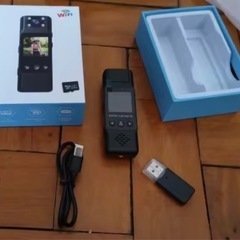 新品 小型カメラ クリップ型 ミニカメラ　ウェアラブルカメラ 防犯カメラ 液晶画面付き ボディカメラの画像