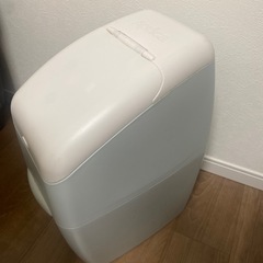 アップリカ　aprica  オムツポットの画像