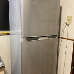 HITACHI 冷蔵庫 230L の画像