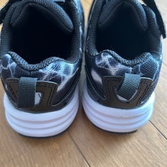 ☆美品☆ 子供　男の子　靴　18cmの画像