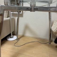 12/5午前中までダイニングテーブルの画像