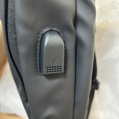 リュック 防水 33L 17インチPC大容量 ブラック 通勤 通学 ビジネスの画像