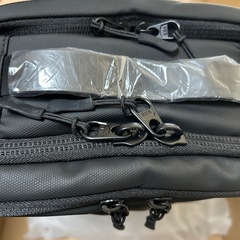 リュック 防水 33L 17インチPC大容量 ブラック 通勤 通学 ビジネスの画像