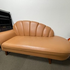 ソファーの画像