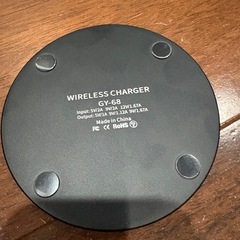 ワイヤレス充電器　置くだけ充電器の画像
