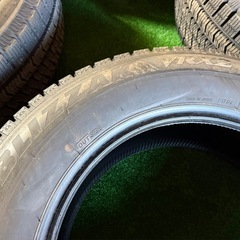【スタッドレス】ブリジストン ブリザック　VRX2 215/65R16の画像