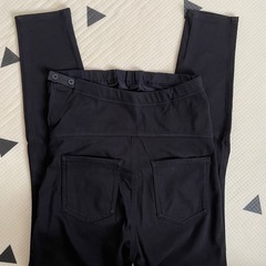 ウルトラストレッチマタニティレギンスパンツ　黒　Mサイズの画像