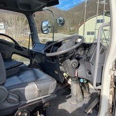 いすゞ フォワード4トンダンプ 平成19年式 の画像