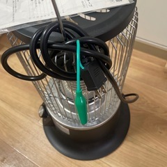 中古　電気ストーブ　ほぼ新品の画像