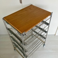 （引き渡し予定中）無印良品：①ステンレスユニットシェルフ（高約90、キャスター付き）の画像