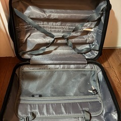 キャリーケース スーツケース ピンク 1〜2泊用 鍵付きの画像