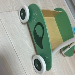IKEA 手押し車の画像