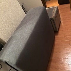 冷蔵庫  ・電子レンジ・オットマン の画像