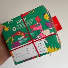 新品未開封Lushお楽しみクリスマスギフト2024 マジカルサンタ　フロスティザスノーマン　バスボムセット　の画像