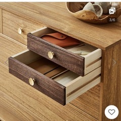 アンティーク　木製タンス  
天然木の画像