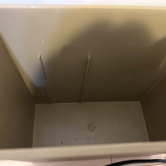 電動シュレッダー　イツワ　パーソナルシュレッダー　KPS17　の画像