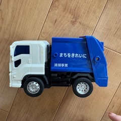 トイコー　ごみ収集車③の画像