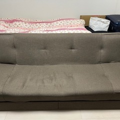 3人掛けソファーベッドの画像