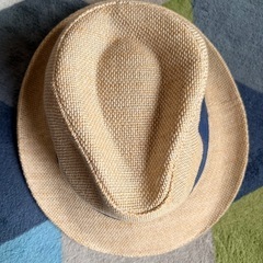ベージュ ストローハット ネイビーリボンの画像