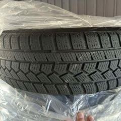 スタッドレスタイヤの画像