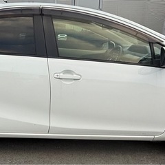 トヨタ アクア 2014年式 車検2年付き車検令和9年12月20日の画像