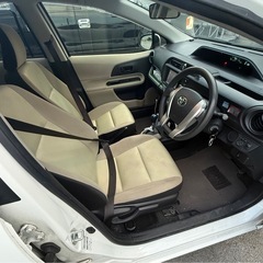 トヨタ アクア 2014年式 車検2年付き車検令和9年12月20日の画像