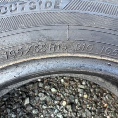 スタッドレスタイヤ4本195/65R15 91Q ヨコハマYo アイスガードiG50+ 倉庫保管ゴム質良 ミゾ多の画像