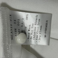 M-PREMIER フリルノースリーブシャツ 34の画像