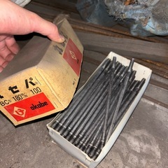 型枠大工　資材　コンパネ　ベニヤ　木材
の画像