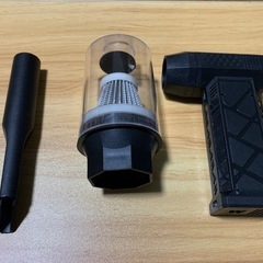 電動エアダスター　ブロアー　クリーナー　小型　掃除機　1台2役の画像