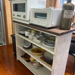 ヴィンテージ　カントリー棚の画像